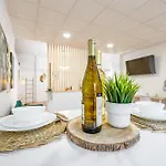 Nest & Loft By Lisbon With Holiday home *